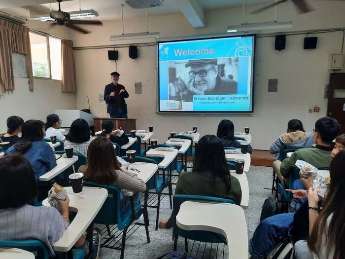 20211108【雙導師講座】English Talk - American culture圖片